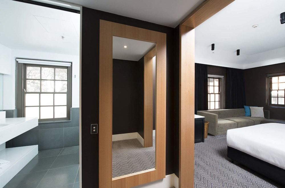 Peppers Gallery Hotel 2