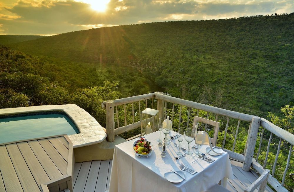 Clifftop Exclusive Safari Hideaway 1
