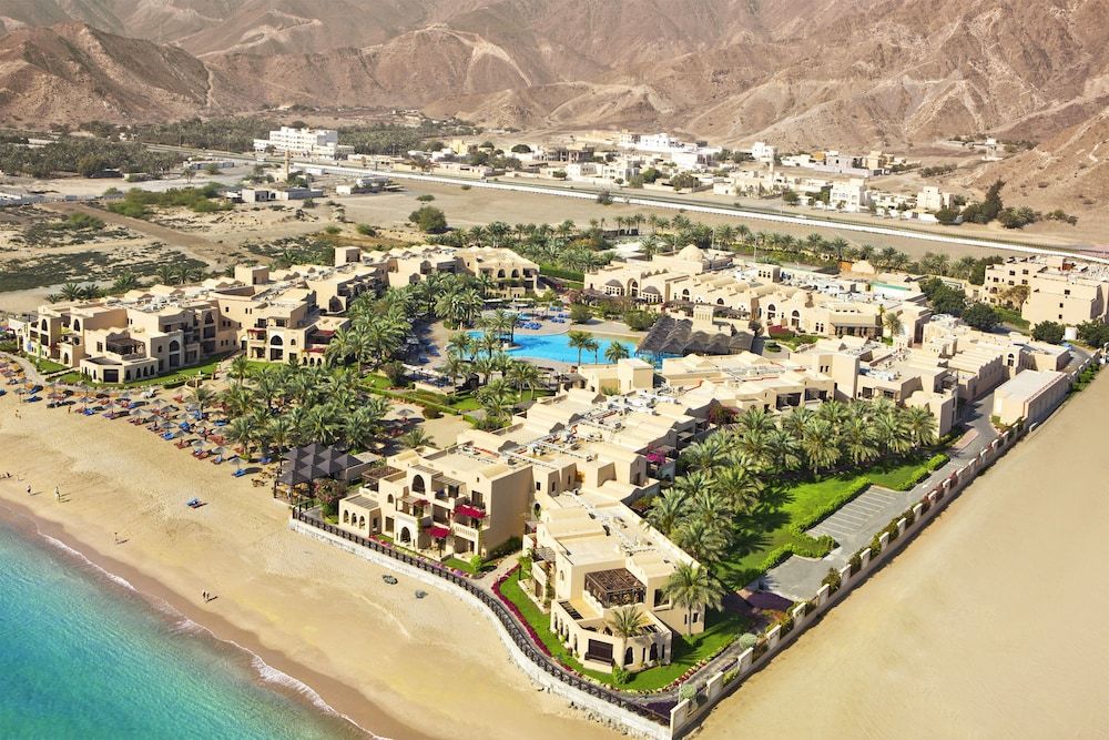 Miramar Al Aqah Beach Resort Fujairah 5 estrelas em Al Aqah