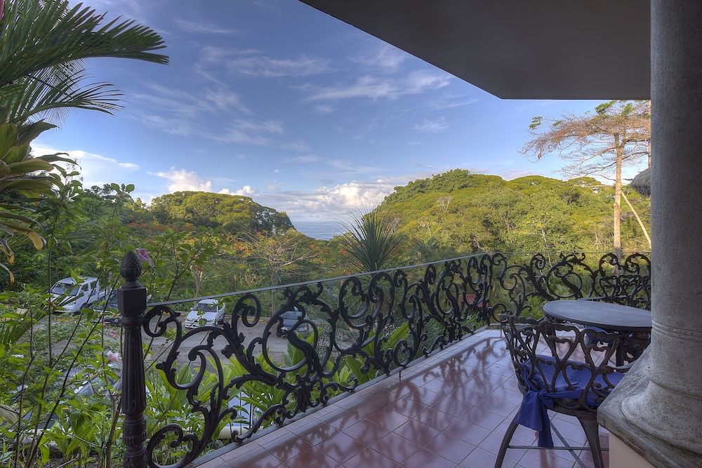 Hotel Cuna Del Angel 3