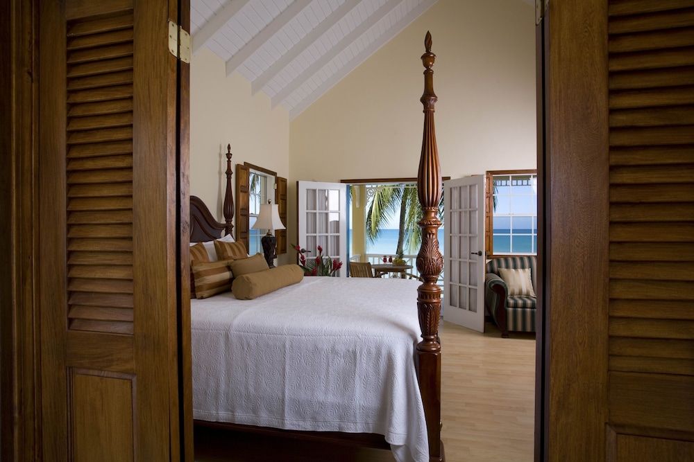 Villa Beach Cottages 3