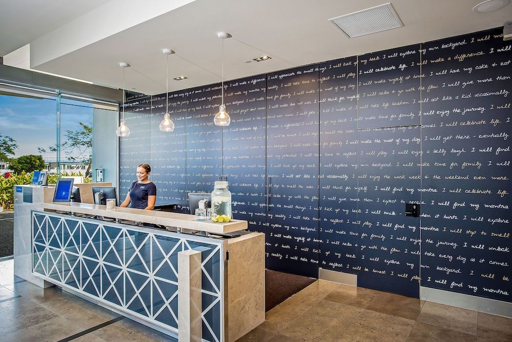 Mantra Broadbeach on the Park 2