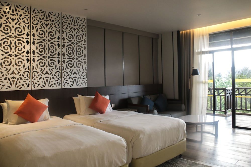 Nexus Resort & Spa Karambunai 1