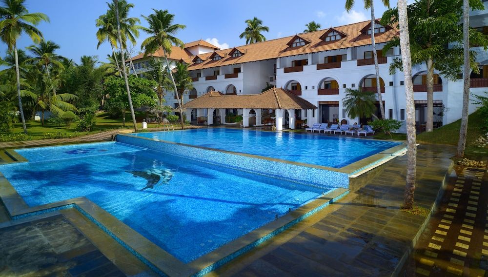 Estuary Sarovar Portico