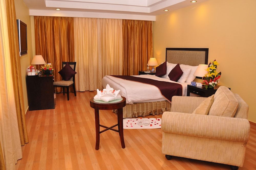 Gokulam Park Sabari OMR Hotel 3