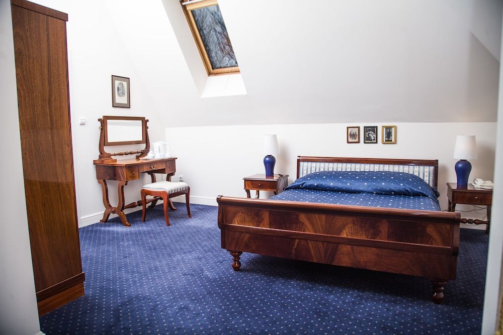 Lezno Palace Airport 3 étoiles à Żukowo