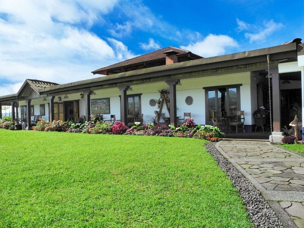 Villa Blanca Cloud Forest Hotel and Nature Reserve 4 estrelas em San Ramon