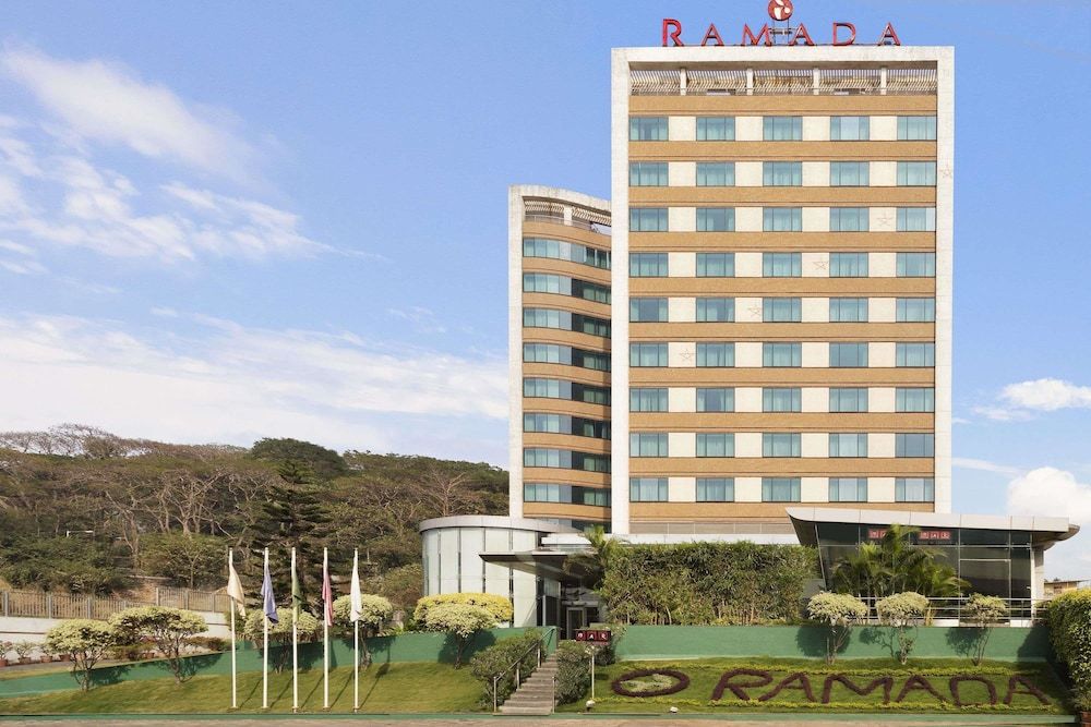 Ramada by Wyndham Powai Hotel & Convention Centre 1