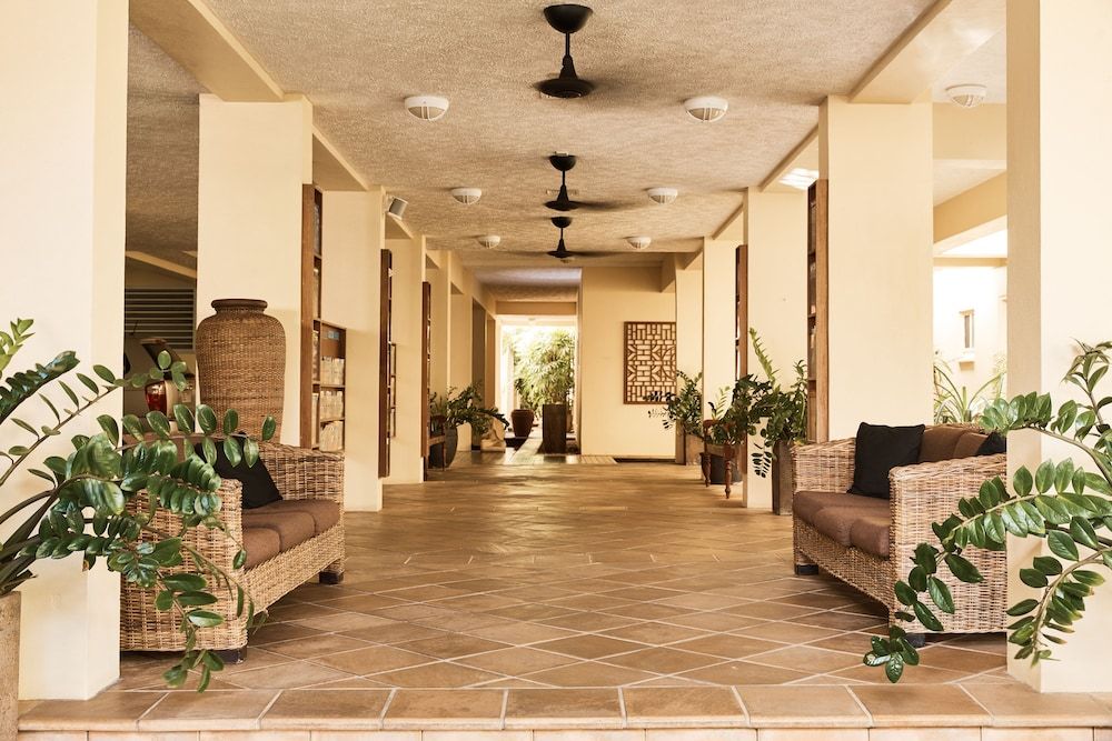 Sea Change Beachfront Apartments 2