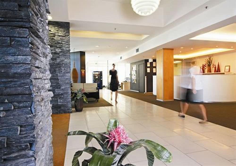 Ramada By Wyndham Marcoola Beach 2