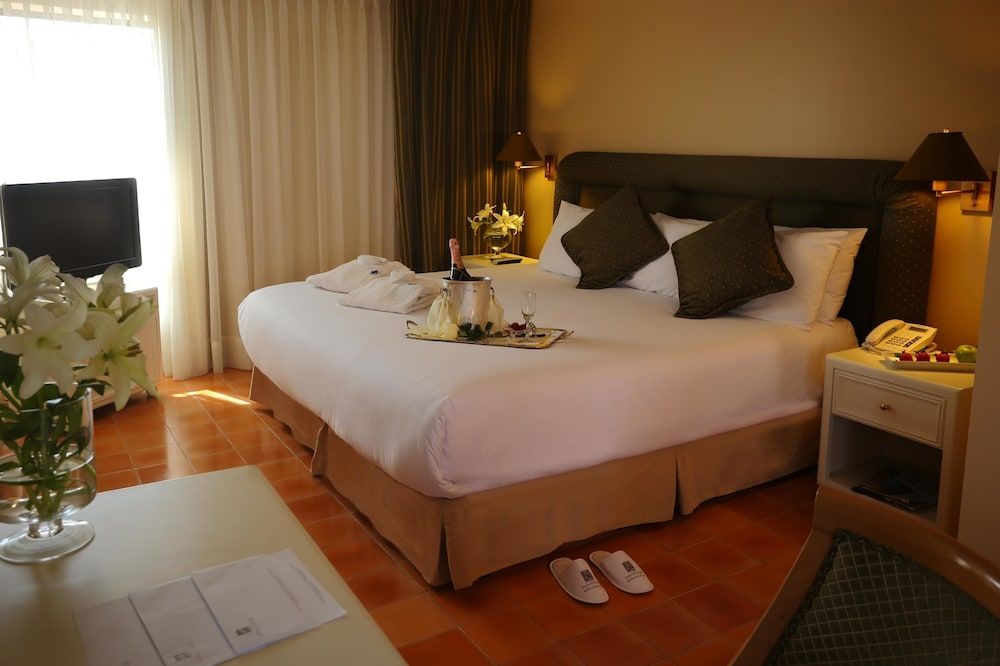 Suites del Bosque Hotel 1