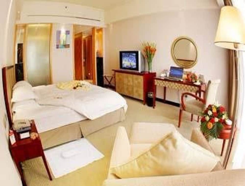 Ramada Plaza Taian 3