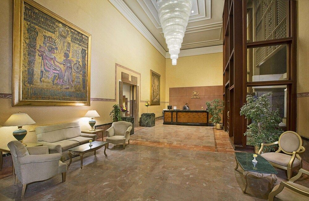 Hilton Cairo World Trade Center Residences 2