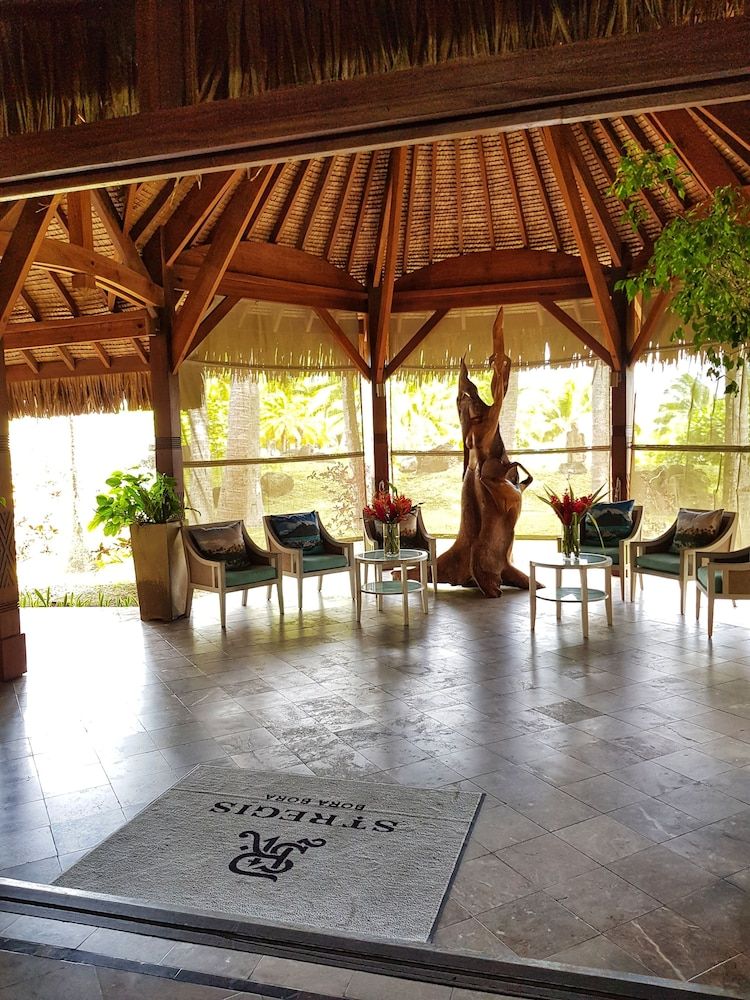 The St. Regis Bora Bora Resort 3