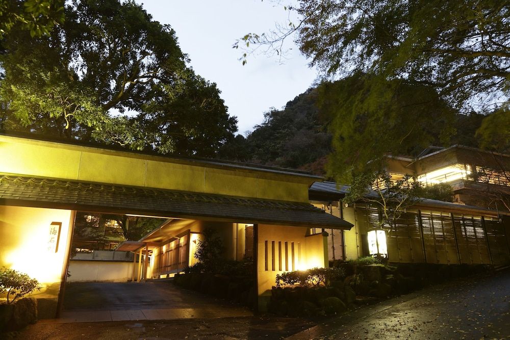 Tsubaki 4 estrelas em Yugawara