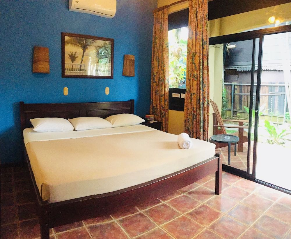 The Backyard Hotel 2