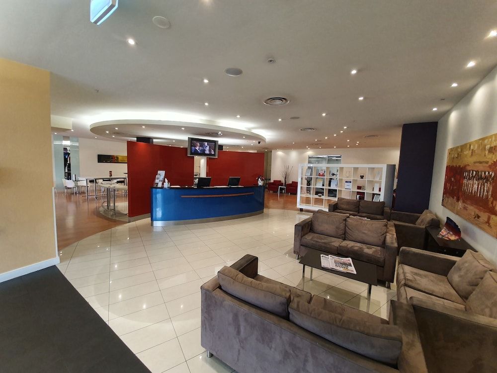 Ramada Encore Dandenong 2