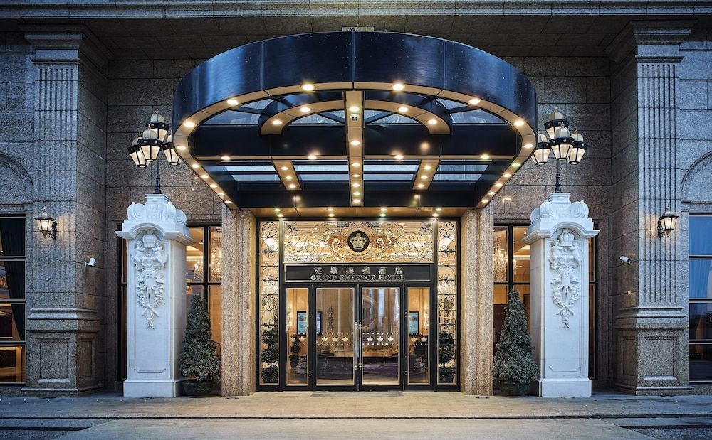 Grand Emperor Hotel 1