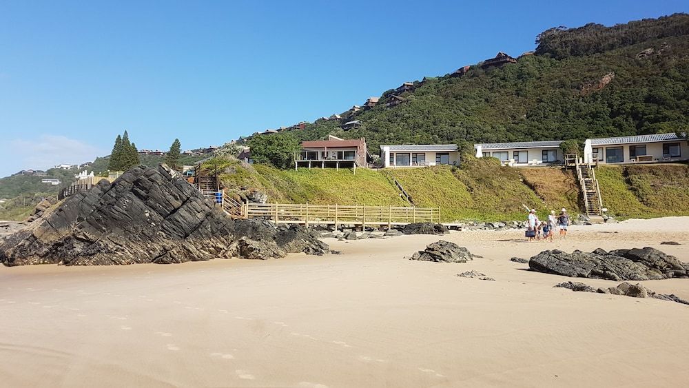 Arch Rock Seaside Accommodation