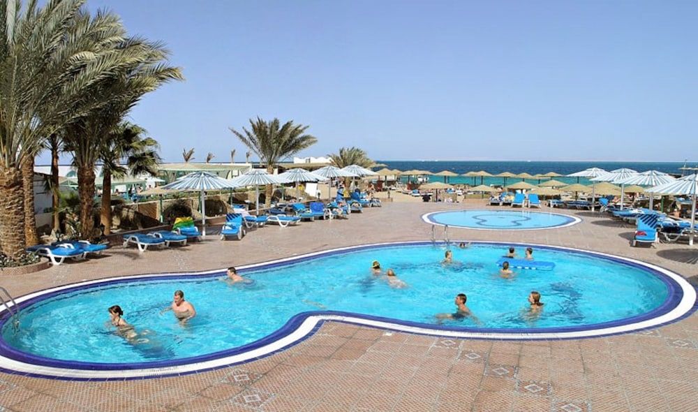 Empire Beach Resort 1 Empire Beach Resort 1