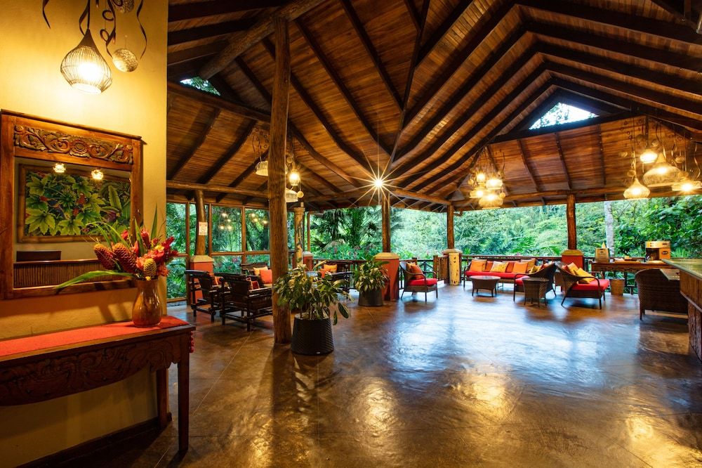 Lost Iguana Resort and Spa 2