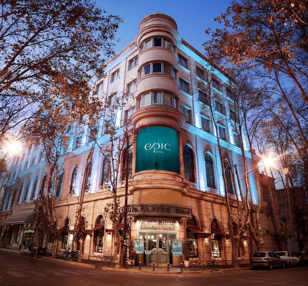 Amerian Palace 4 étoiles à Villa Mercedes