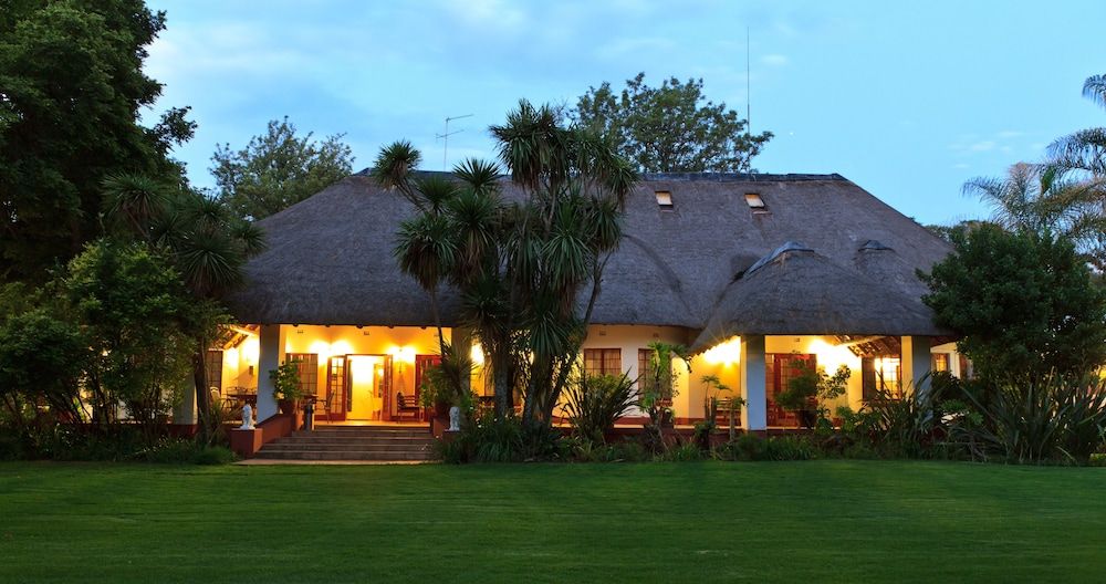 Zulu Nyala Country Manor 1