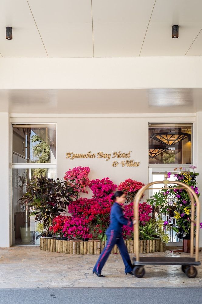 Kanucha Bay Hotels & Villas 2