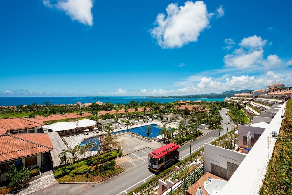 Kanucha Bay Hotels & Villas 1