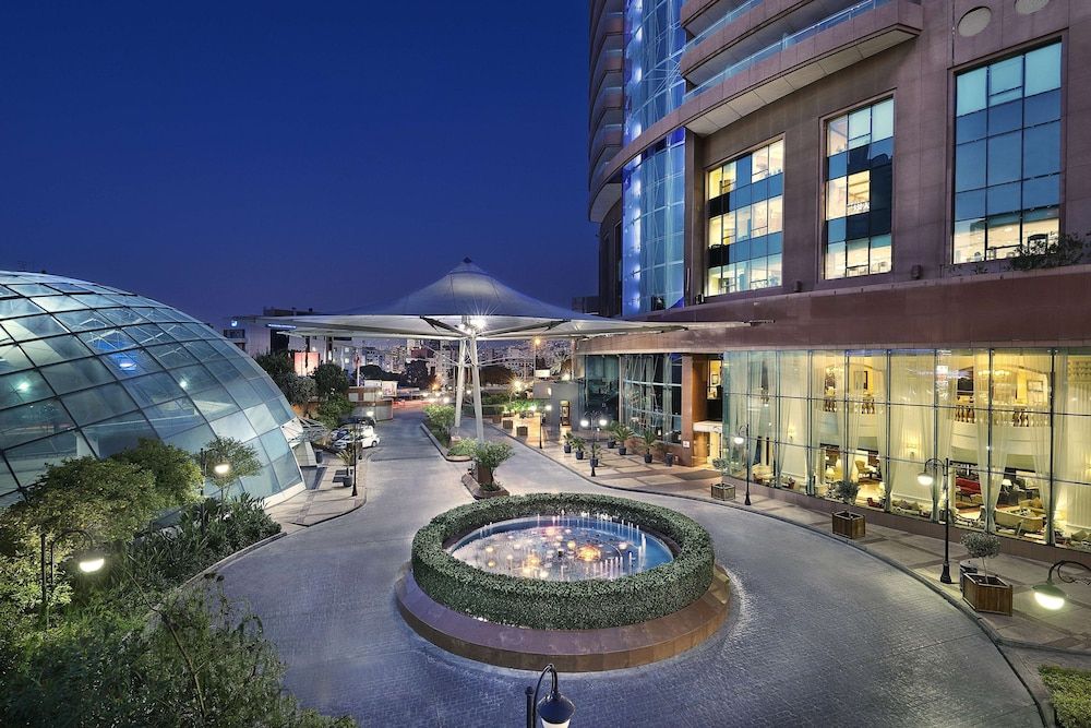 Hilton Beirut Habtoor Grand 5 estrellas en Beirut