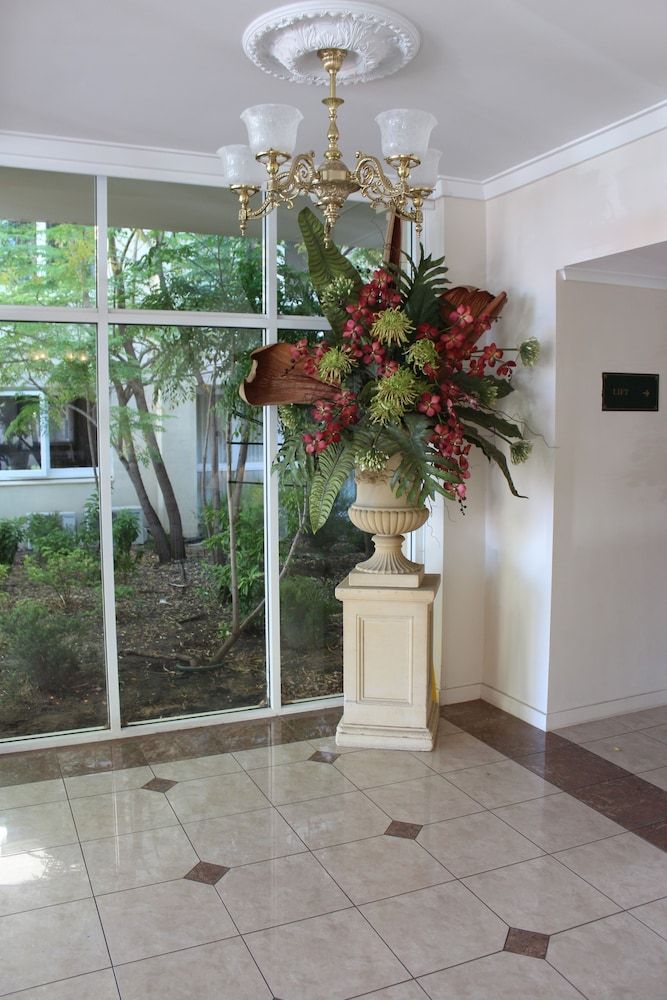 The Peninsula Riverside Serviced Apartments 2