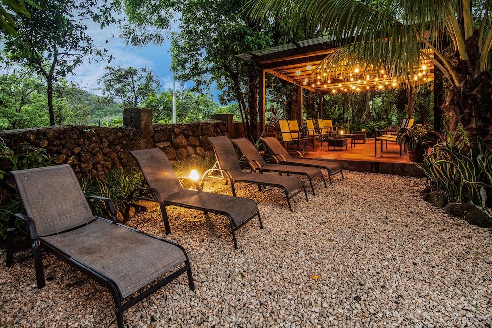 Hotel Hacienda Guachipelin 3