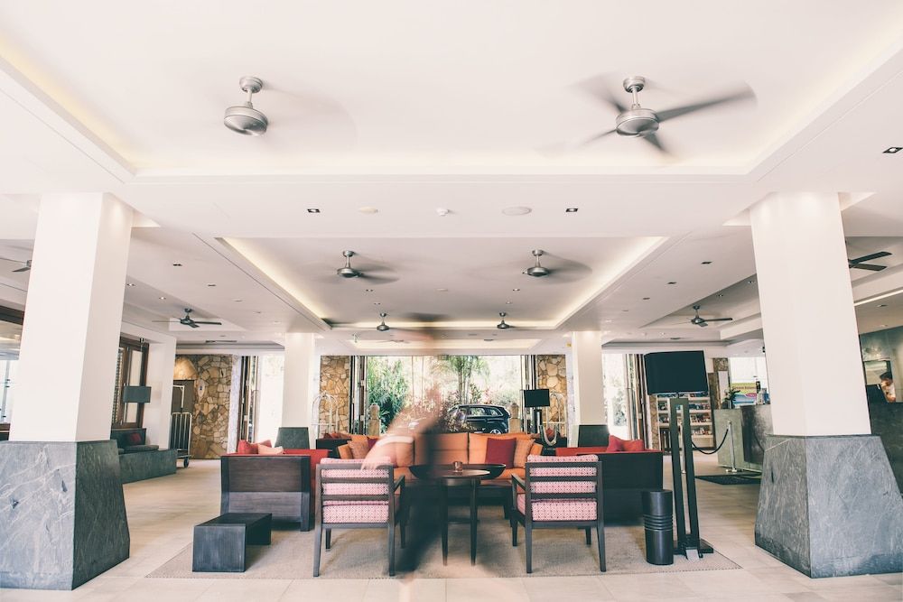 Pullman Palm Cove Sea Temple Resort and Spa 3