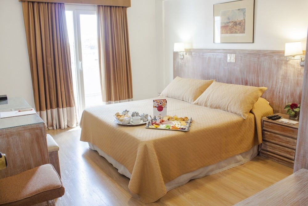 Hotel Cecilia 4 étoiles à Asunción