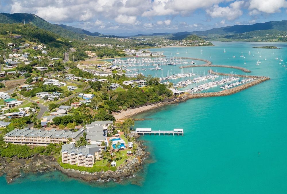 Coral Sea Marina Resort