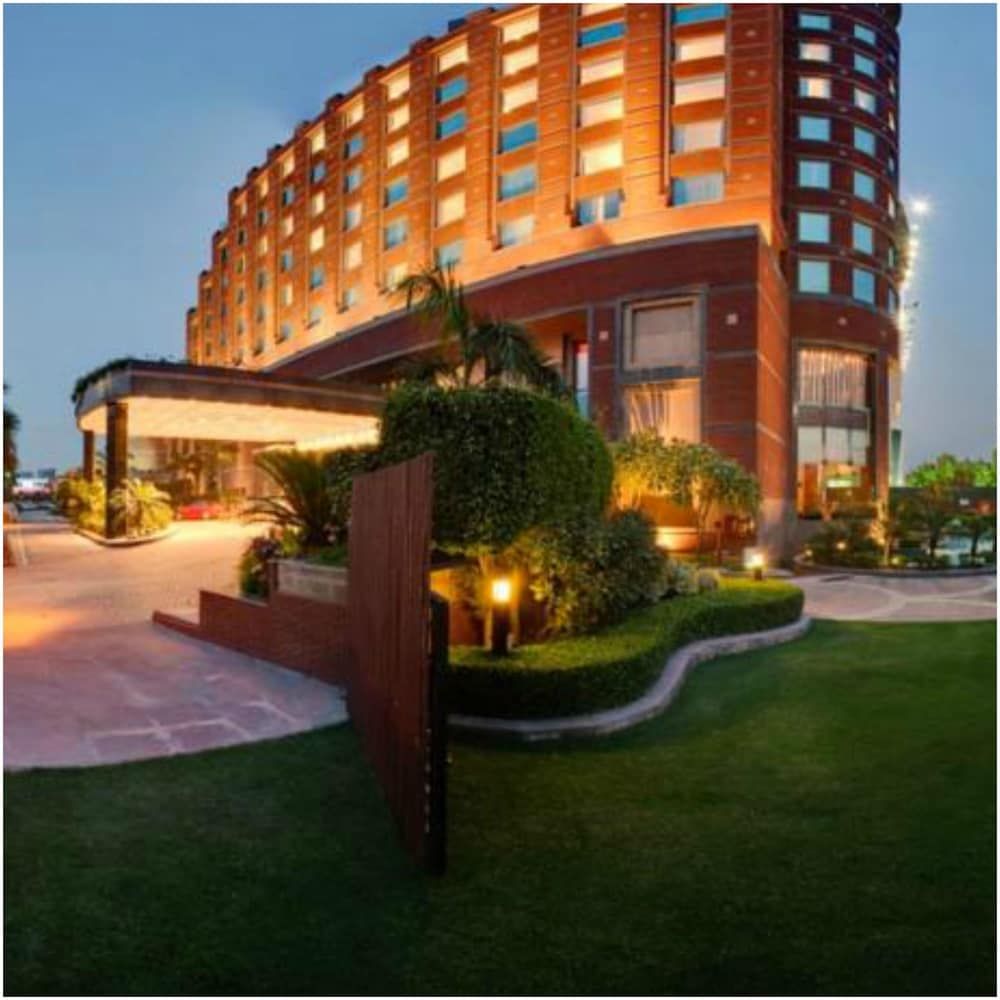 Radisson Blu Hotel Noida 5 estrelas em Noida