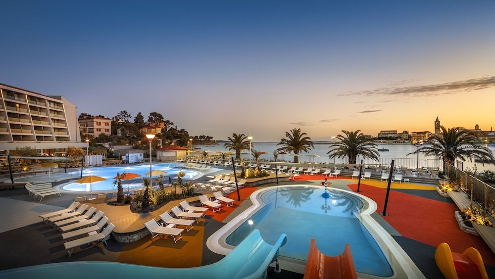 Valamar Padova hotel 4 estrellas en Rab