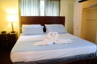 Coral Harbour Beach House And Villas