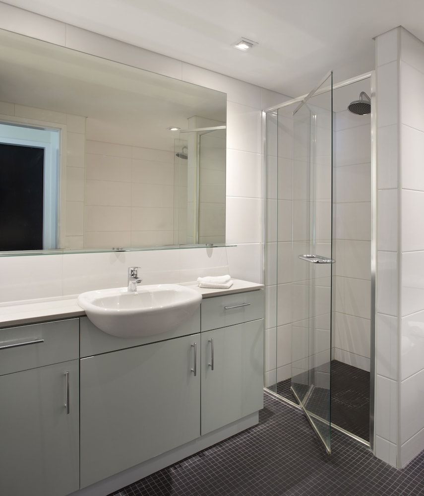 Adina Apartment Hotel Perth 3