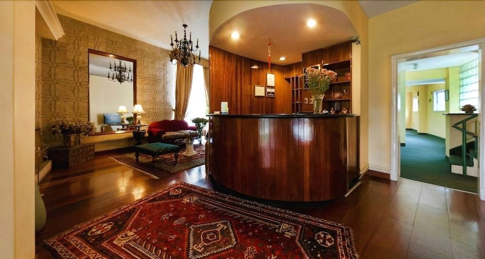 HOTEL BASADRE SUITES 3