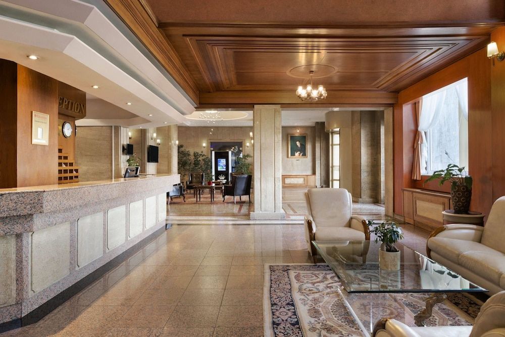 Ramada by Wyndham Plovdiv Trimontium 2