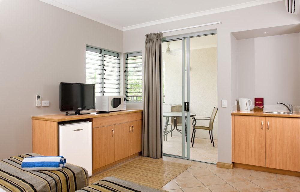 Mantra In The Village 3