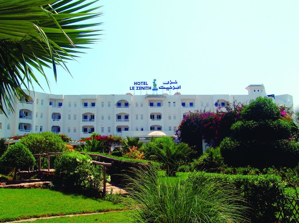 Le Zenith Hotel 1 Le Zenith Hotel 1