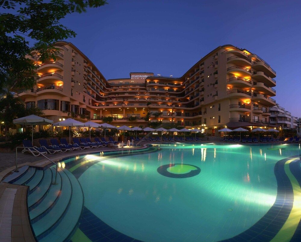 Steigenberger Nile Palace Luxor Hotel & Convention Center 5 estrellas en Luxor