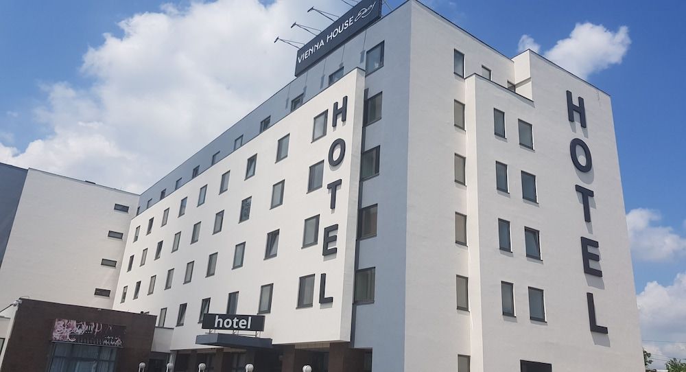 Vienna House Easy Airport Bucharest 4 estrelas em Otopeni