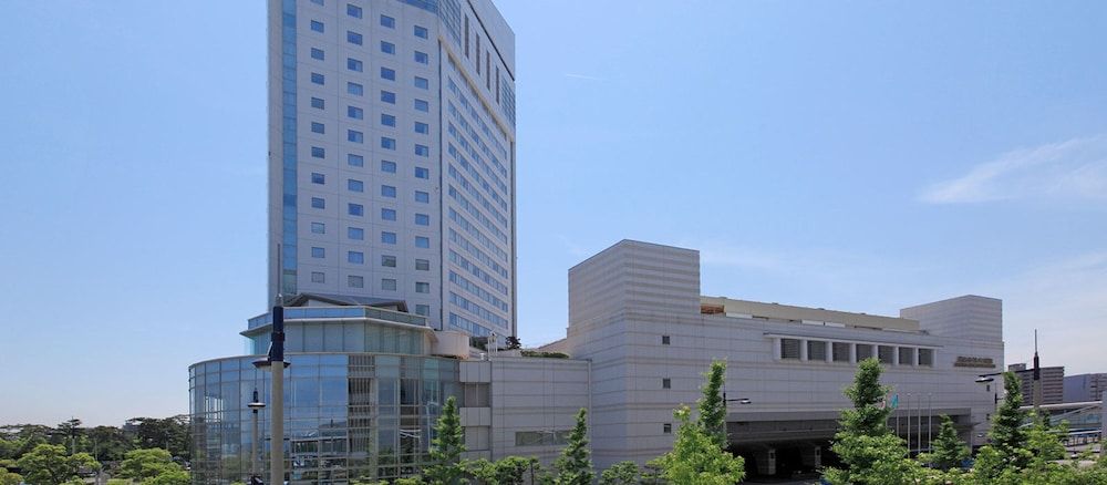 JR Hotel Clement Takamatsu 1