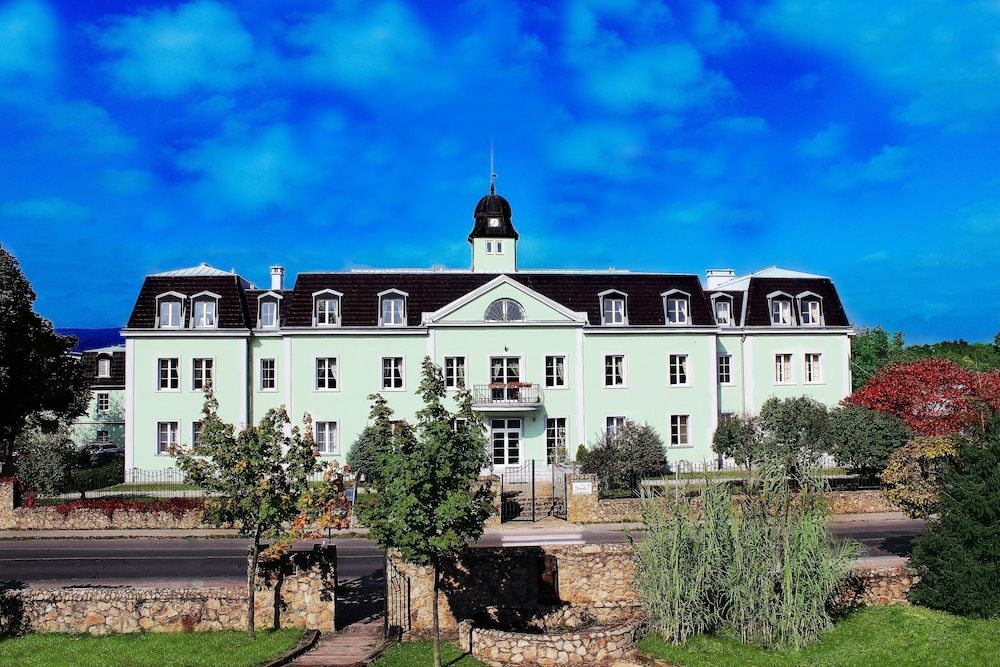 Hotel AGATKA Bratislava 4 étoiles à Chorvátský Grob