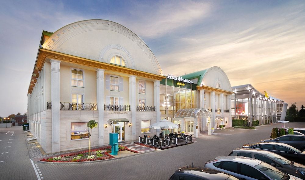 Mazurkas 4 estrelas em Ożarów Mazowiecki