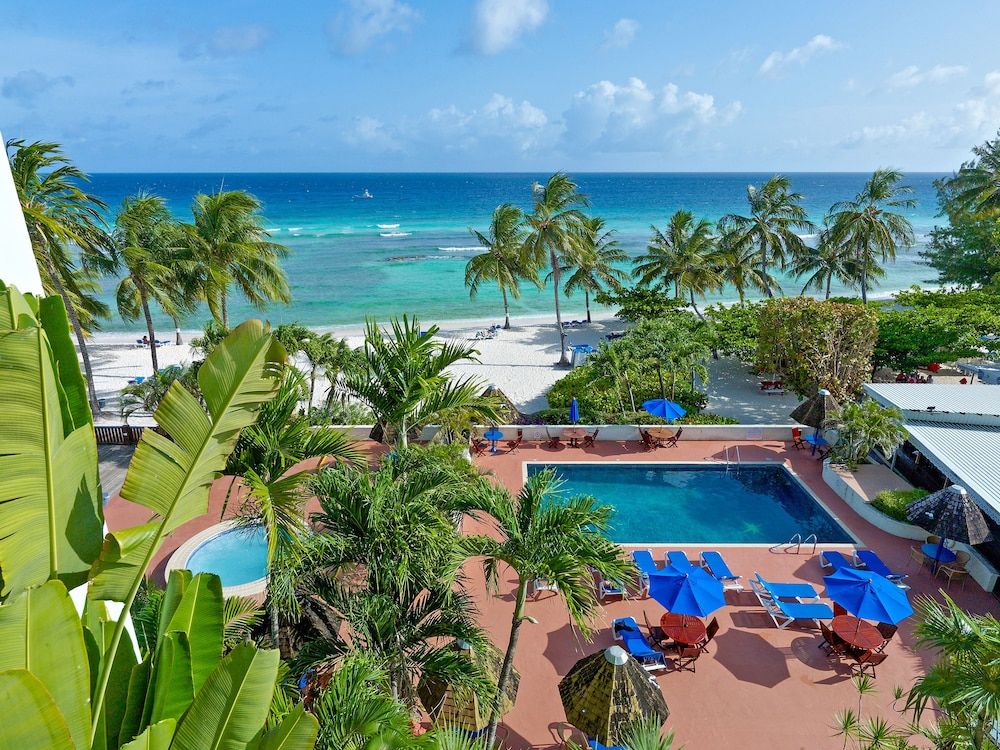 Coconut Court Beach Hotel 3 étoiles à Bridgetown