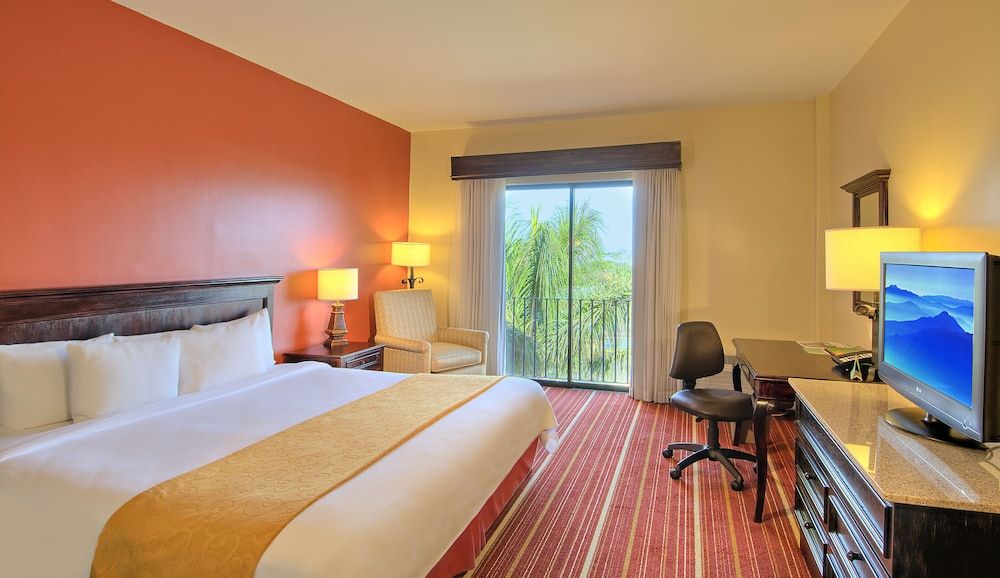 Courtyard by Marriott San Jose Escazu 2